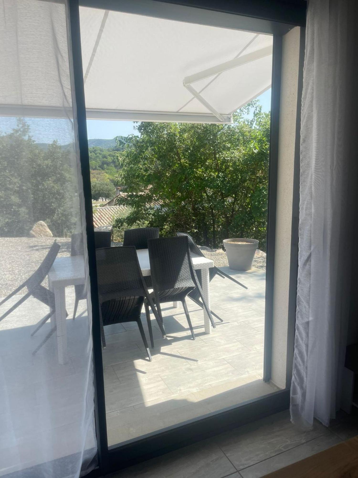 Apartamento Coeur De Provence Gréoux-les-Bains Exterior foto